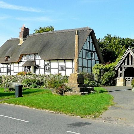 Stunning 5-Bed Cabin In Ashton Under Hill Evesham Luaran gambar